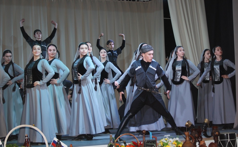 В Новороссийске стартовал культурный проект «Фестиваль кавказского танца Черноморского побережья»